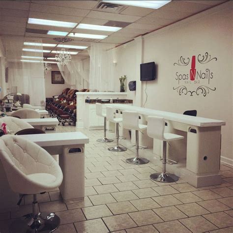 Located in . Charlottesville, K's Salon & Spa is a highly respected and well-known nail salon that has built a reputation for providing exceptional nail care services in a friendly and relaxing environment.. The salon is home to a team of highly trained and skilled nail technicians who are dedicated to delivering superior finishes and top-notch customer …